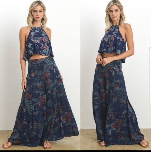 2 piece pant set - Picture 3 of 3